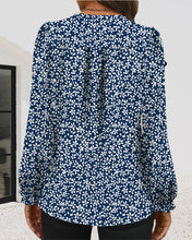 Laden Sie das Bild in den Galerie-Viewer, Bluse mit langen Ärmeln mit Druck