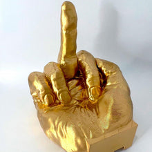 Laden Sie das Bild in den Galerie-Viewer, Mittelfinger-Taschentuchhalter