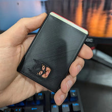 Laden Sie das Bild in den Galerie-Viewer, Batman ID-Karte Abdeckung