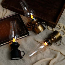 Laden Sie das Bild in den Galerie-Viewer, Elektronische LED-Vintage-Petroleumlampe