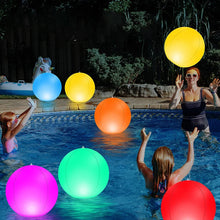 Laden Sie das Bild in den Galerie-Viewer, 16 Farben leuchtendes Wasserball-LED-Licht