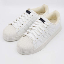 Laden Sie das Bild in den Galerie-Viewer, Magnetische Schnürsenkel-Metallschnalle