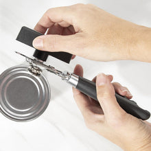 Laden Sie das Bild in den Galerie-Viewer, Multifunktionaler Dosenöffner aus Edelstahl