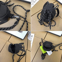 Laden Sie das Bild in den Galerie-Viewer, 2024 Trendige Minitasche mit Anhänger