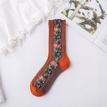 Laden Sie das Bild in den Galerie-Viewer, Vintage Socken mit Blumenstickerei (5 Paar)