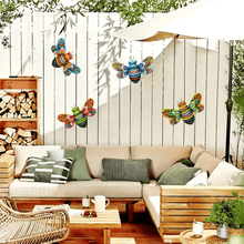 Laden Sie das Bild in den Galerie-Viewer, Kunstskulptur „Eiserne Biene“, hängende Wanddekoration für den Garten