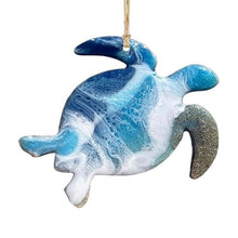 Laden Sie das Bild in den Galerie-Viewer, Hängende Dekoration „Ocean Vows“