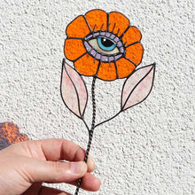 Laden Sie das Bild in den Galerie-Viewer, Frühes Halloween💀Totenkopf-Buntglaspflanze