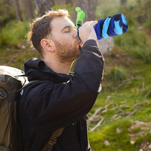 Laden Sie das Bild in den Galerie-Viewer, Faltbare Wasserflasche