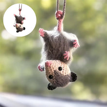 Laden Sie das Bild in den Galerie-Viewer, Possum Auto Charm