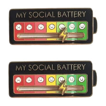 Laden Sie das Bild in den Galerie-Viewer, Stimmungsbatterie-Brosche