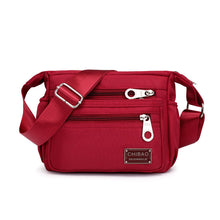 Laden Sie das Bild in den Galerie-Viewer, Vielseitige Crossbody-Tasche aus Nylongewebe