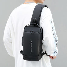 Laden Sie das Bild in den Galerie-Viewer, Lässige Multifunktionale Diebstahlsichere Brusttasche für Herren