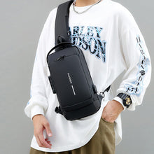 Laden Sie das Bild in den Galerie-Viewer, Lässige Multifunktionale Diebstahlsichere Brusttasche für Herren