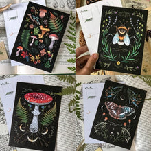 Laden Sie das Bild in den Galerie-Viewer, 📅2024 Dark Forest Lunar Calendar ☘