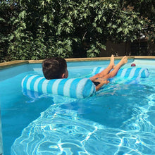 Laden Sie das Bild in den Galerie-Viewer, Schwimmendes Bett & Hängematte auf dem Wasser