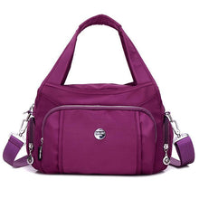 Laden Sie das Bild in den Galerie-Viewer, Wasserdichte bequeme Crossbody-Tasche