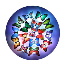 Laden Sie das Bild in den Galerie-Viewer, 🦋Leuchtender Schmetterling Wandaufkleber