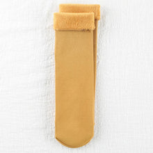 Laden Sie das Bild in den Galerie-Viewer, 🧦Frauen warme super weiche Plüschsocke🧦