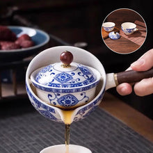 Laden Sie das Bild in den Galerie-Viewer, 360° drehbarer Teebereiter
