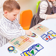 Laden Sie das Bild in den Galerie-Viewer, Geoboard aus Holz
