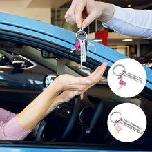 Laden Sie das Bild in den Galerie-Viewer, Motivierender Flamingo-Schlüsselanhänger