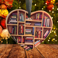 Laden Sie das Bild in den Galerie-Viewer, 🎅Süße Herzförmige Bücherregaldekoration
