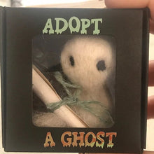 Laden Sie das Bild in den Galerie-Viewer, 👻Halloween Gespenst Ornament👻