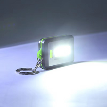 Laden Sie das Bild in den Galerie-Viewer, Mini-LED-Taschenlampe Schlüsselanhänger