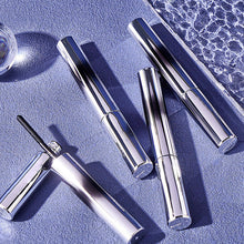 Laden Sie das Bild in den Galerie-Viewer, Wasserfeste und wischfeste Wimperntusche aus Metallflasche