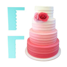 Laden Sie das Bild in den Galerie-Viewer, 8-Style-Kuchenschaber notwendig für Kuchenliebhaber