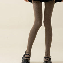Laden Sie das Bild in den Galerie-Viewer, 🤎Verdickte hohe Strümpfe