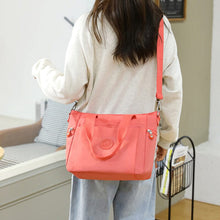 Laden Sie das Bild in den Galerie-Viewer, Mehrfarbige Umhängetasche mit großem Fassungsvermögen