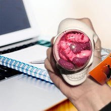 Laden Sie das Bild in den Galerie-Viewer, Schädel-Relief-Ball