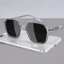 Laden Sie das Bild in den Galerie-Viewer, Schöne Sonnenbrille mit UV-Schutz für Herren