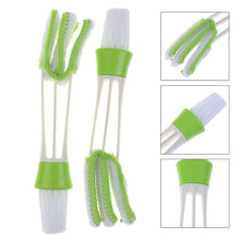 Laden Sie das Bild in den Galerie-Viewer, Mini Bürste Autoreiniger