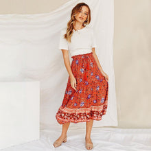 Laden Sie das Bild in den Galerie-Viewer, Bedrucktes Spitzenkleid