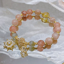 Laden Sie das Bild in den Galerie-Viewer, Sunstone Boot Helm Armband