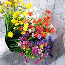 Laden Sie das Bild in den Galerie-Viewer, Künstliche Blumen im Freien, 2 Sträuße