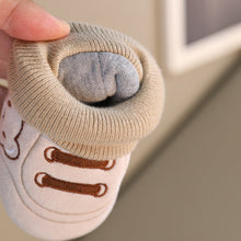 Laden Sie das Bild in den Galerie-Viewer, Süße Baby-Winterschuhe