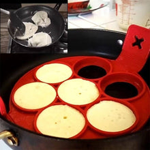 Laden Sie das Bild in den Galerie-Viewer, Antihafte Silikon-Backen-Form für Pfanne