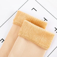 Laden Sie das Bild in den Galerie-Viewer, 🧦Frauen warme super weiche Plüschsocke🧦