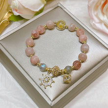 Laden Sie das Bild in den Galerie-Viewer, Sunstone Boot Helm Armband