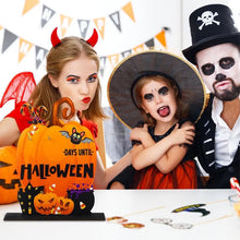 Laden Sie das Bild in den Galerie-Viewer, Halloween-Adventskalender aus Holz