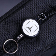 Laden Sie das Bild in den Galerie-Viewer, Schlüsselanhänger mit einziehbarem Drahtseil