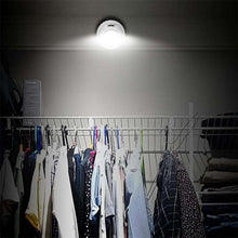Laden Sie das Bild in den Galerie-Viewer, Abnehmbares LED-Sensorlicht mit USB-Aufladung