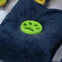 Laden Sie das Bild in den Galerie-Viewer, Fusselpfote: Tierhaare beim Waschen und Trocknen entfernen