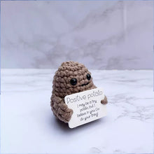 Laden Sie das Bild in den Galerie-Viewer, Lustiges Geschenk - Gestrickte positive Kartoffel
