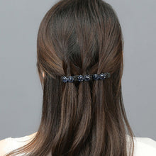 Laden Sie das Bild in den Galerie-Viewer, Strass Blume Haarnadel