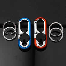 Laden Sie das Bild in den Galerie-Viewer, Auto-Schlüsselanhänger für Herren